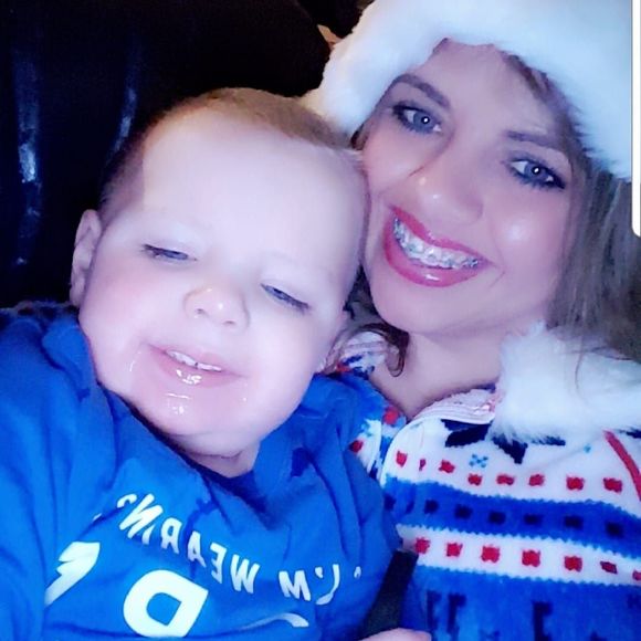 Meet your Posher, Tina - Picture 1 of 1